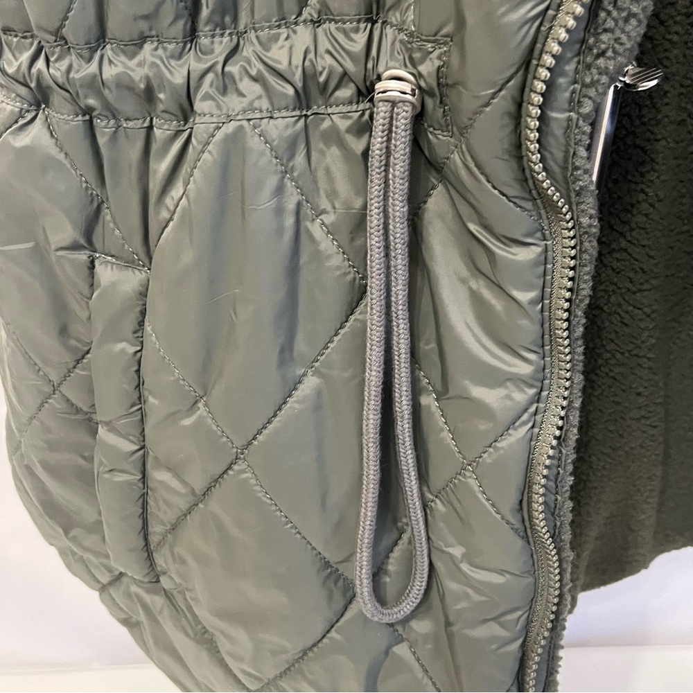 Kensie Dark Green Fleece Lined Vest - Picture 7 of 9